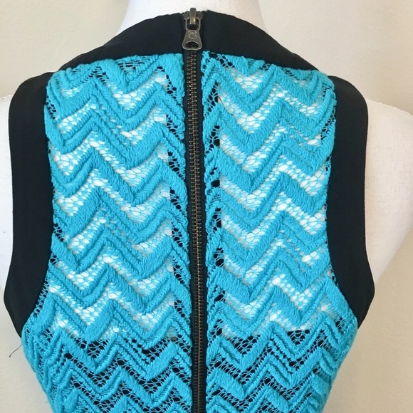 Nanette Lepore Groove lace dress, size 6 - Picture 5 of 8